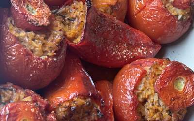 γεμιστά – Gefüllte Tomate und Paprika mit Reis
